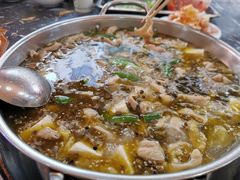 特色肥肠鱼-韩妹鱼庄·泸定老字号(泸定店)