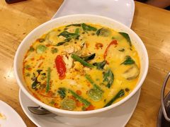 -J Daeng Seafood