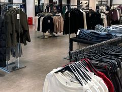 -ZARA(恒隆广场店)