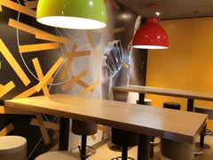 -麦当劳(百荣世贸商城店)