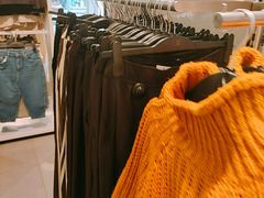 -H&M(天一广场店)