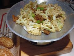 -韵秋荷(宝山龙湖天街店)