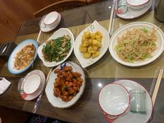 -鑫真味私房菜馆