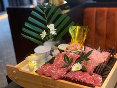 -铭牛烧肉·和牛海鲜自助(高新月牙湖店)