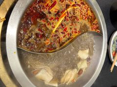 -沸炉重庆老火锅(军事博物馆店)