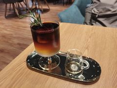 -ZING COFFEE 镜咖啡