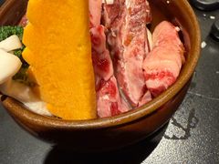 -山川小町·极番烧肉(新地假日广场店)