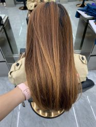 -COMO SALON 烫染可茉发型