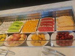 -筠咖啡西餐厅(上海国展宝龙丽筠酒店)