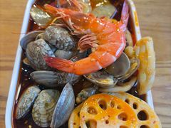 -华府九号海鲜烧烤大排档(龙域店)