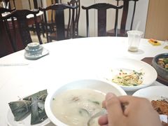 -梅利汴京烤鸭•开封豫菜地标店(东大街店)