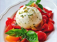 burrata&nbsp;caprese-Fiume福弥意大利餐厅