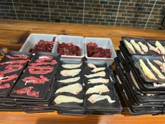 -潮牛宴·鲜牛肉自助火锅烤肉(龙岩新罗万达店)