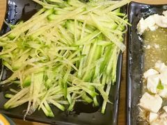 -三鞭一花·独一处·元英砂锅(海光寺店)