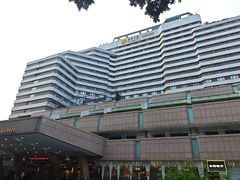 -广东大厦酒店(广州北京路步行街纪念堂地铁站店)