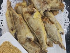 干炸小黄鱼-胶东海鲜大排档(北太平庄店)