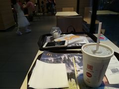 -麦当劳(友谊路得来速店)