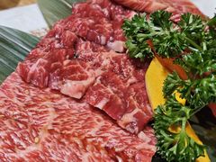 -炼火烤肉店
