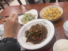 -湖南人家湘菜馆(镇江路店)