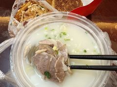 -万红路羊汤烧饼店(将台路店)