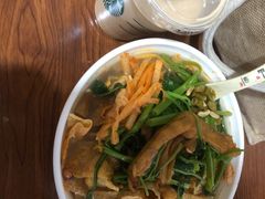 -吉庆桂林米粉·柳州螺蛳粉(港汇广场店)
