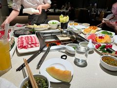 -海底捞火锅鲜切牛肉主题店(长寿路店)
