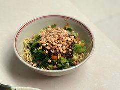 -余庆小吃(小吃一条街店)