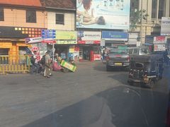 -班达拉奈克国际机场