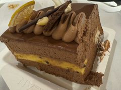 -尘香•传统川菜(创汇首座店)