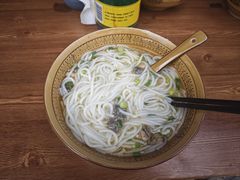 -正宗李家土鸡米线店