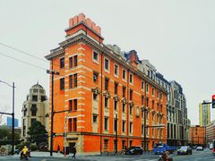 -上海苏宁宝丽嘉酒店-停车场