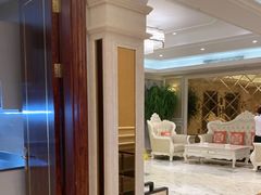 -沪华海鲜大酒楼(南汇店)