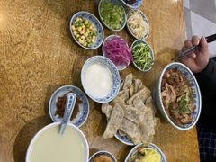 -门框胡同百年卤煮(新街口店)