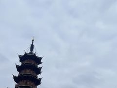 -龙华寺