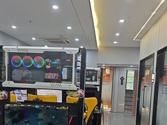-杰拉电竞·网咖(杭州钱塘区龙湖金沙天街店)