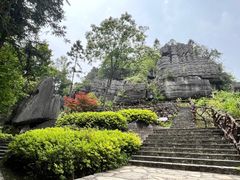 -梭布垭石林景区