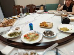-回头客餐厅·家的味道农家菜·虹鳟鱼·铁锅炖(雁栖湖店)