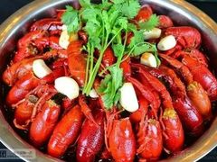 波士顿龙虾-伍氏猪脚(五一庙街店)