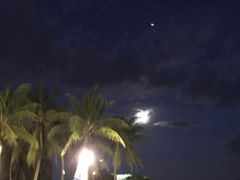 -亚龙湾喜来登·美景台大堂吧