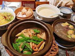 鸭血粉丝煲-南京大牌档(青岛万象城店)