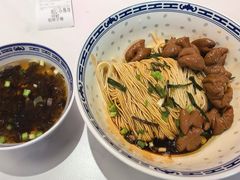 -鲁达面馆本帮风味(共康东路店)