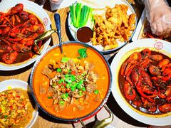 -叶派龙虾•招牌香辣蟹·海鲜(中海国际店)