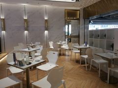 大堂-813芭依珊 BAESAn(汇港购物中心店)