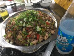 -廖哥泡椒兔(峨眉店)