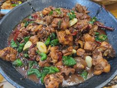 -胖子特色大盘鸡蒜爆鱼(幸福家园东区店)