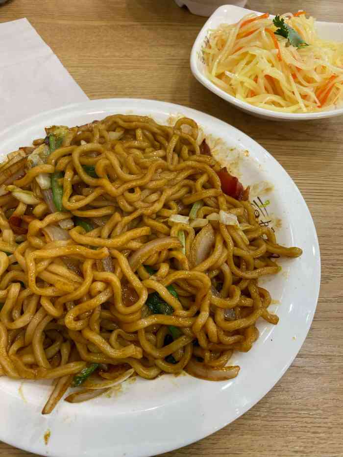 嘉翊·吉妈妈手擀面-"偶然的一次吃到他家面条,是在滑翔盛京医院.