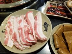 -洞亭火锅(防空洞总店)