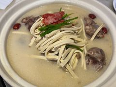 -小骨煲金华砂锅(转塘金街美地店)