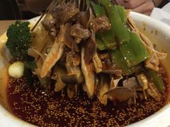 -嘉州叶婆婆钵钵鸡(建设路店)