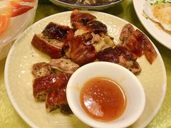 脆皮烧鹅-盛港湾海鲜食府(黄沙店)